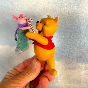 2004 Disney Hallmark Stocking Stuffers Winnie the Pooh Ornament
